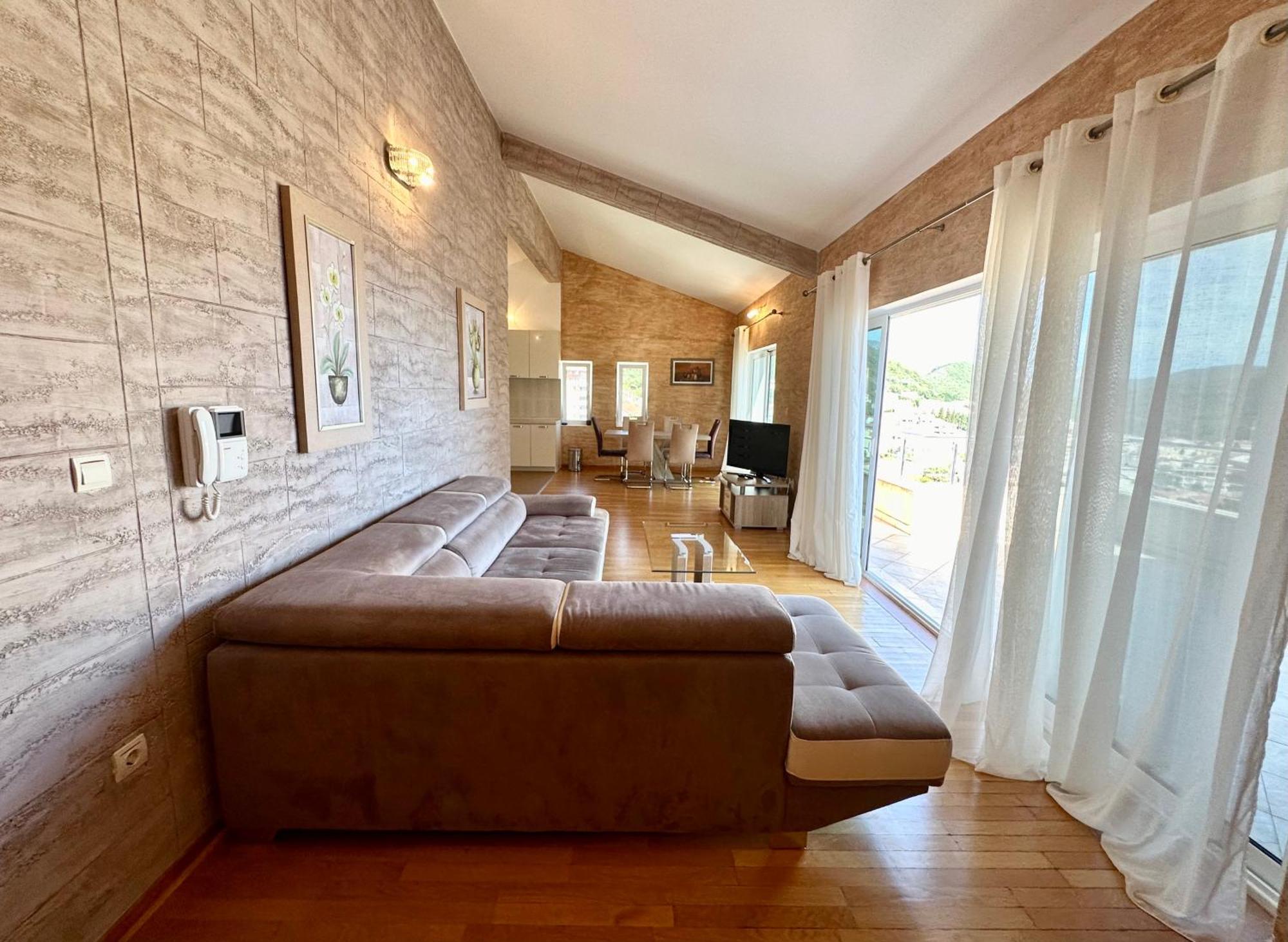 Best View Apartment Petrovac エクステリア 写真